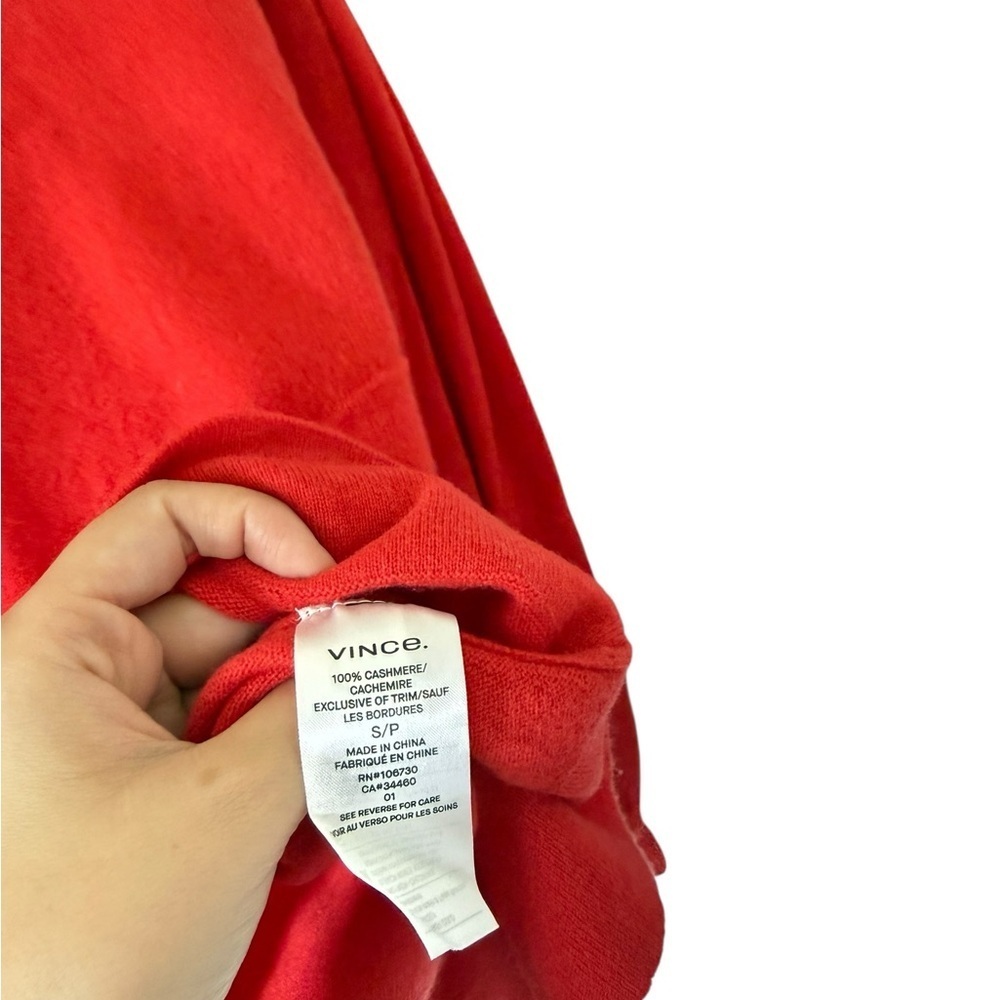 Vince Pleated Sleeve Cashmere Crew in Poppy - Picture 4 of 11